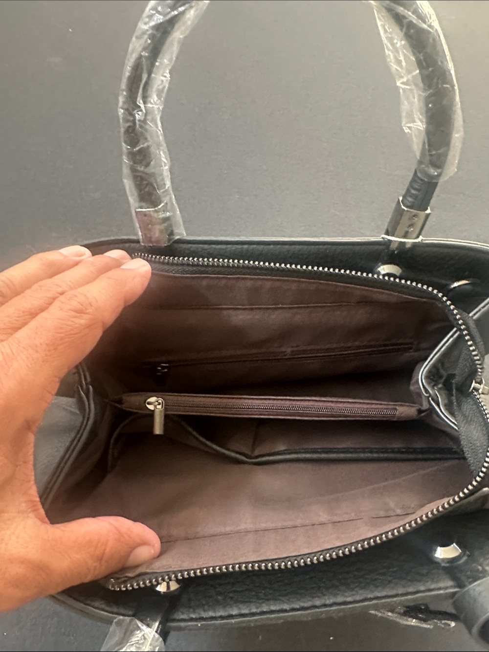 Black Leather Structured Satchel - Picture 2 of 4